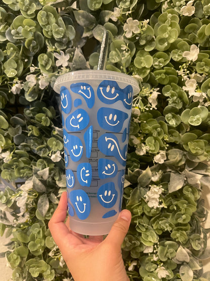 Smiley Face Cold Cup – 24oz Happy Aesthetic Tumbler with Straw
